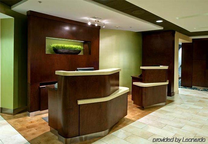 Отель Courtyard By Marriott Джексон Экстерьер фото